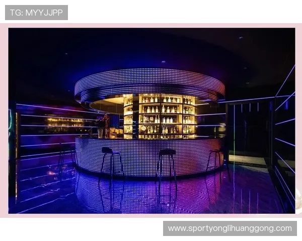 澳门百老汇简介：探索澳门最具特色的娱乐综合体与其丰富的娱乐资源